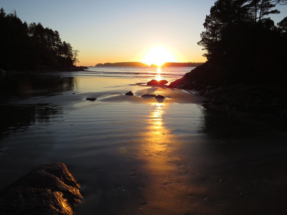 He-Tin-Kis Lodge Ucluelet Exterior photo